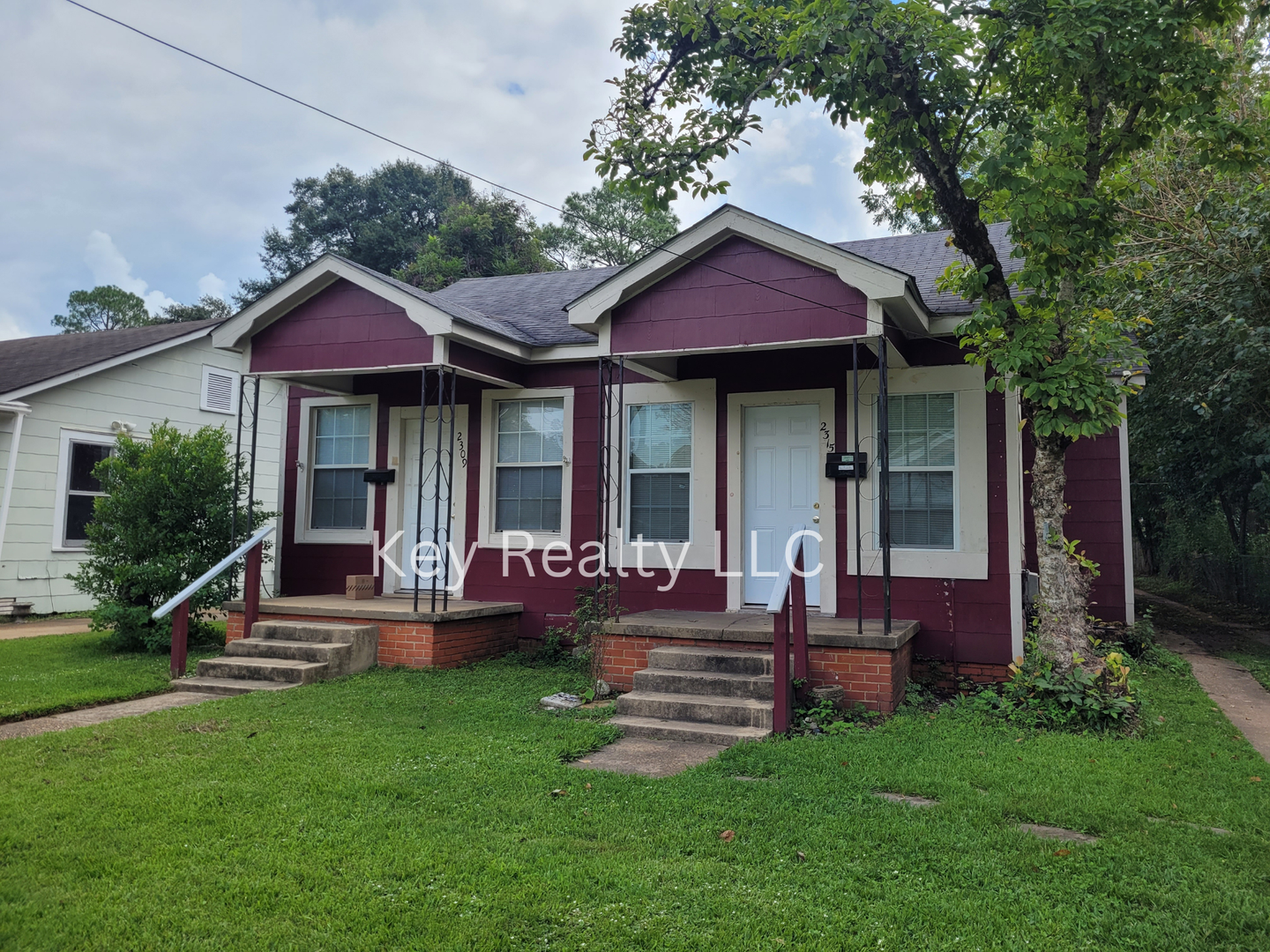 Alexandria House: 2315 Elliott St.