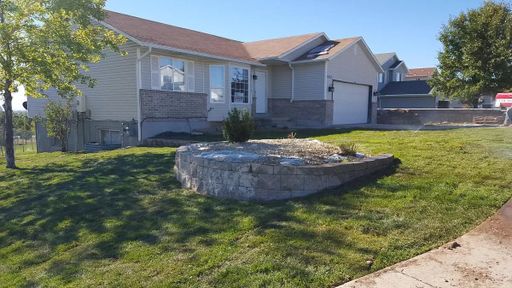 Great 5 Bed 2 Bath Home in Kearns!!!