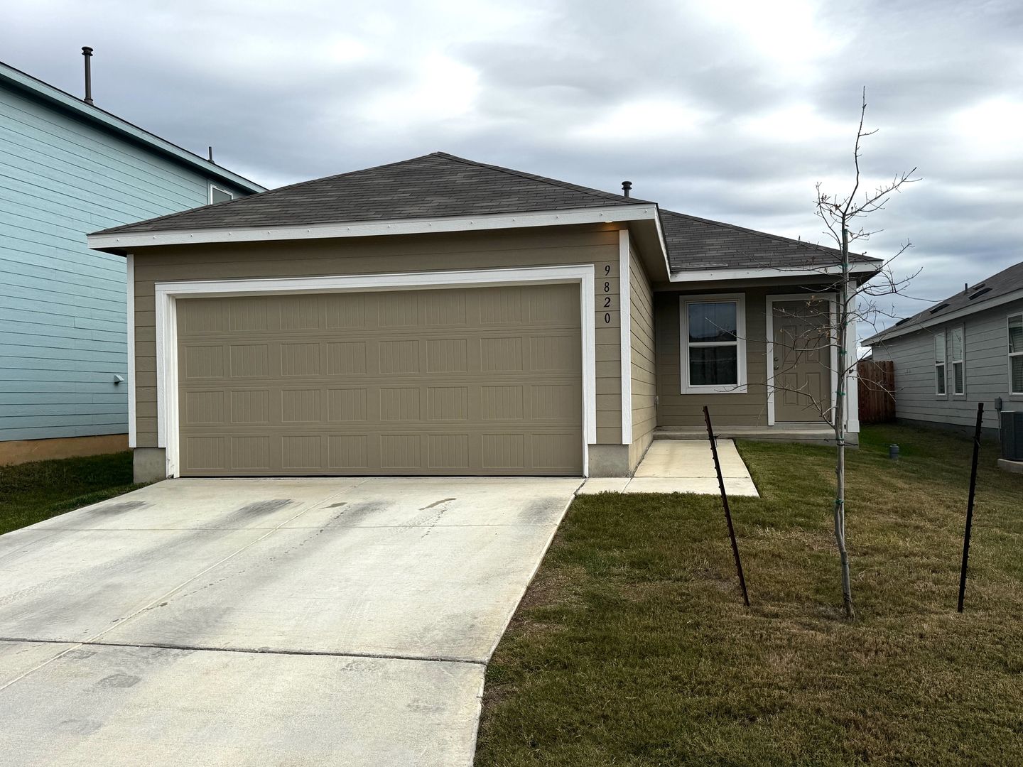 San Antonio House: 9820 Carome Mill Dr.