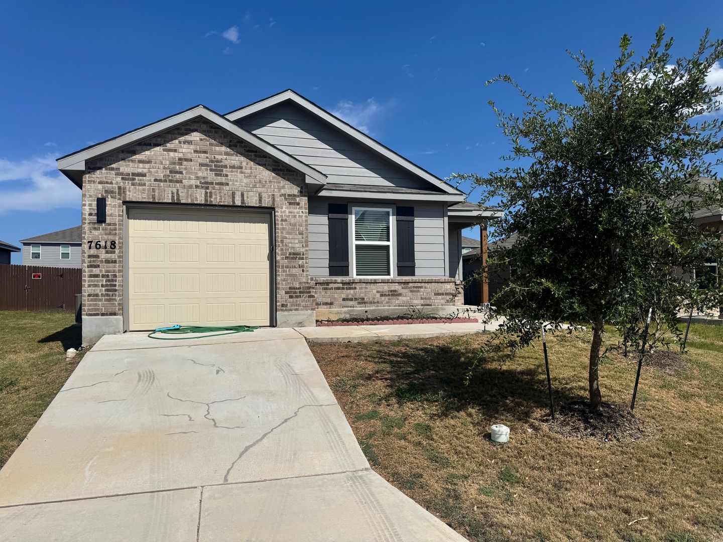 San Antonio House: 7618 Capstone Rdg