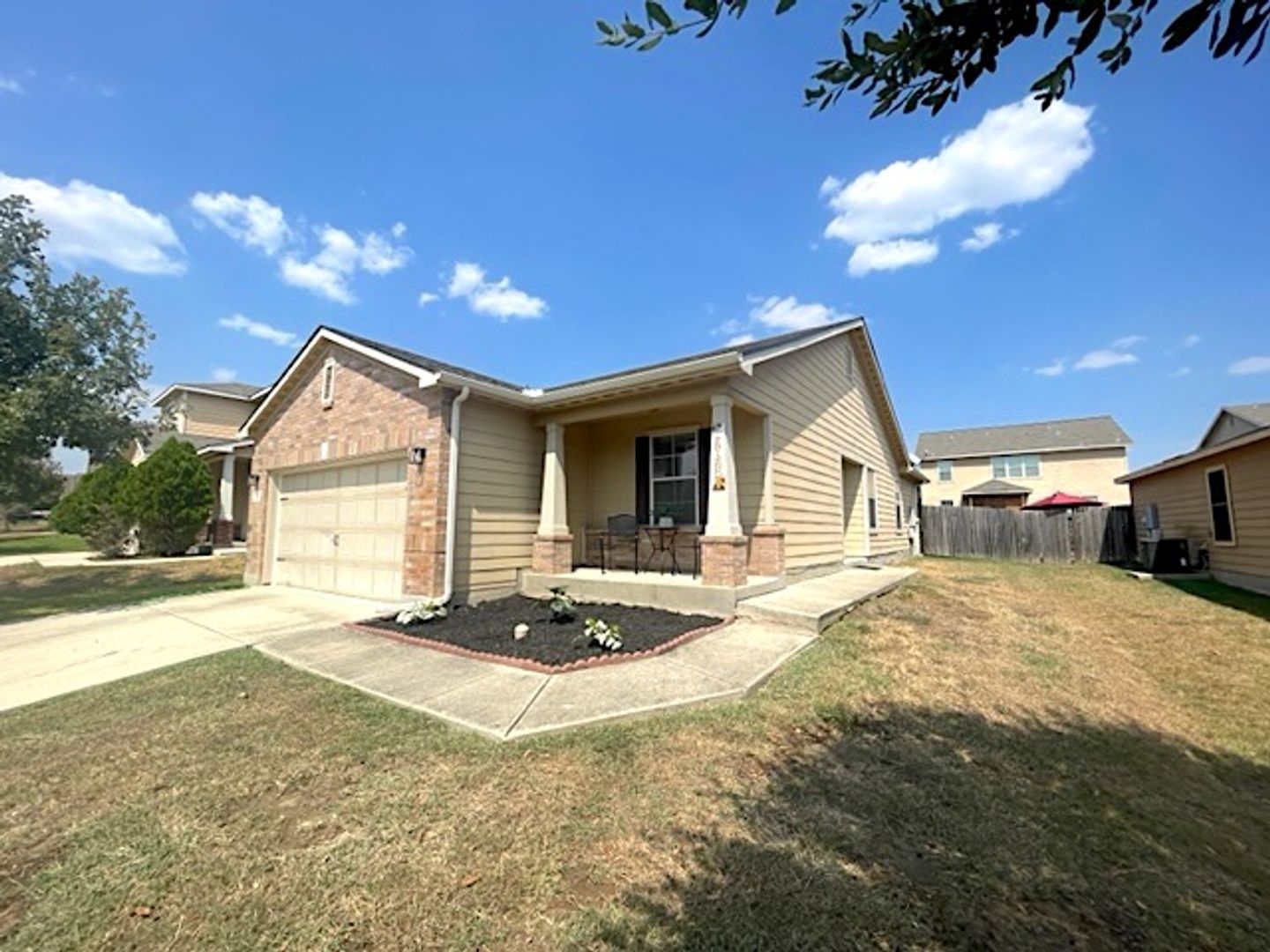 Converse House: 7510 Copper Lake