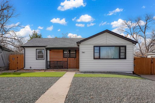 Newly remodeled 3-bedroom, 1-bath home in Denver – photo 1