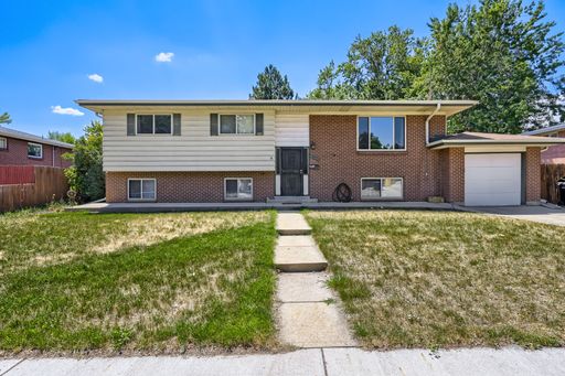 6313 Pierson St – photo 1
