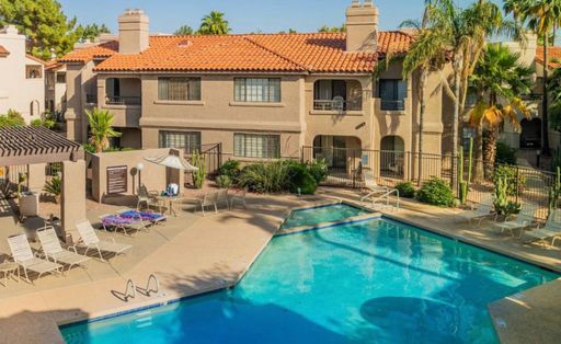 Beautiful Scottsdale Condo with Pool Views! – photo 1
