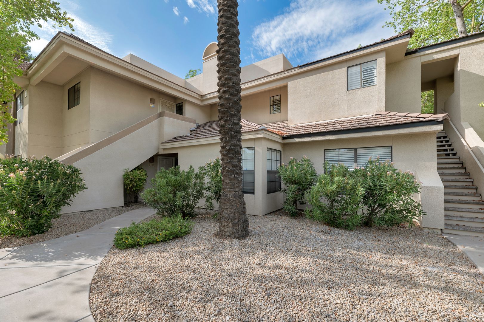 Scottsdale Condo: 6885 E Cochise Rd 242