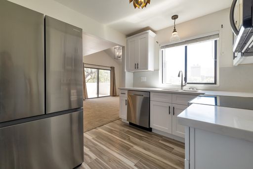 Updated 1 bed 1 Bath Scottsdale Ranch Condo - Available Now! – photo 1