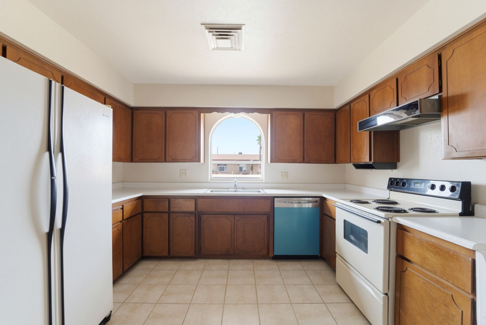 Mesa House: 1107 N July Cir