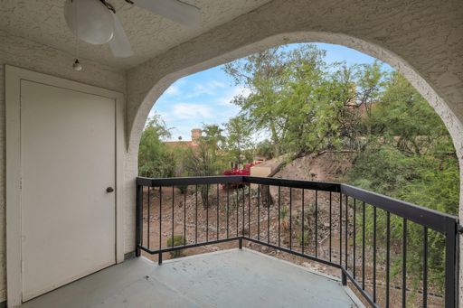 Charming 2 Bedroom, 2 Bathroom in Fountain Hills, AZ – photo 1