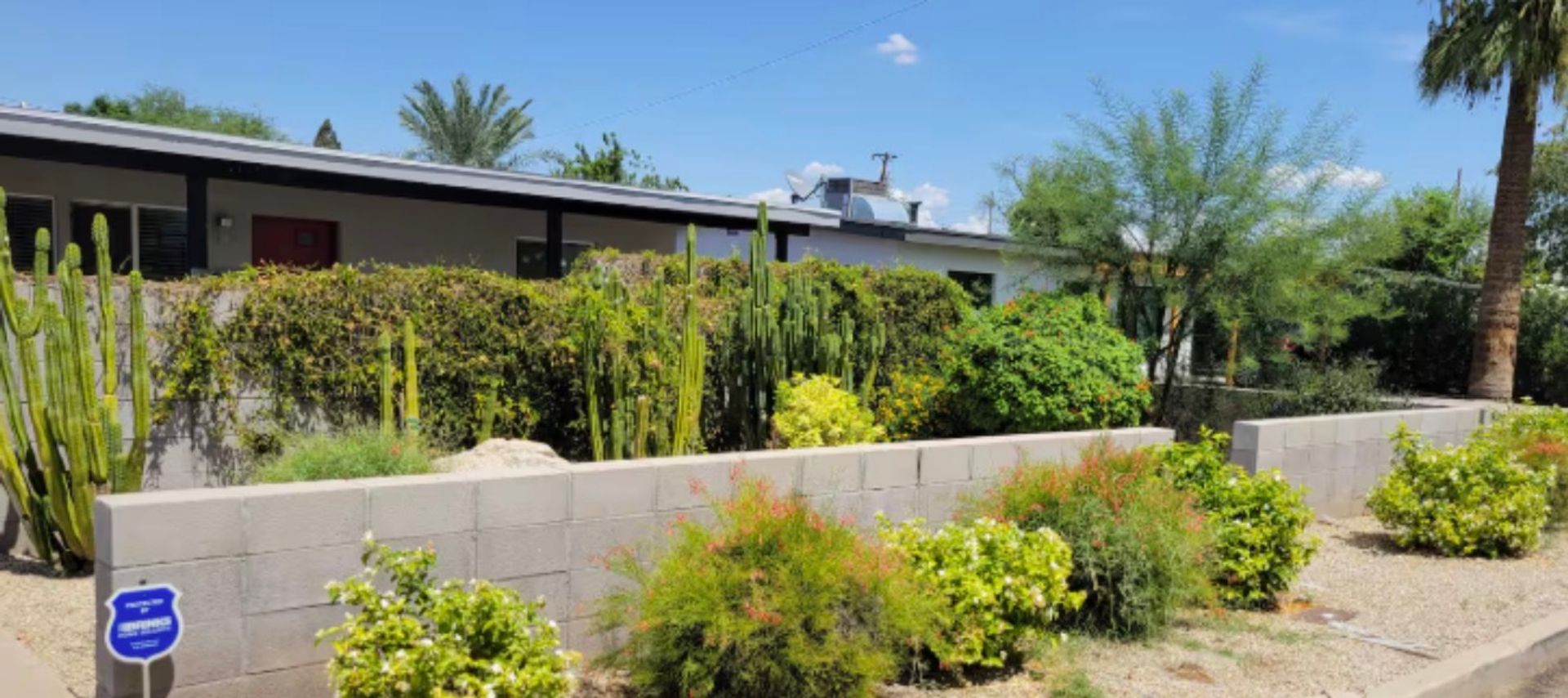 Phoenix House: 1510 E. Whitton Ave
