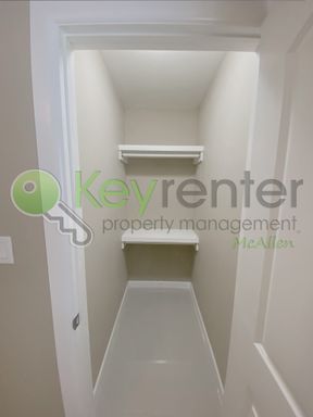1204 E Pine Ridge Avenue Unit 1, Mcallen, TX 78503