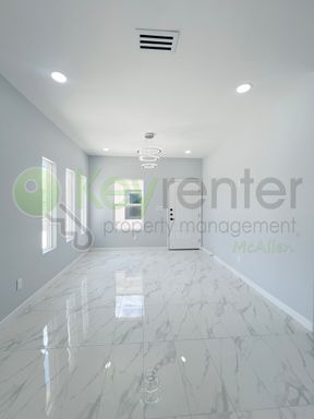 Community, 913 N Woodson Ave, Edinburg, TX 78541