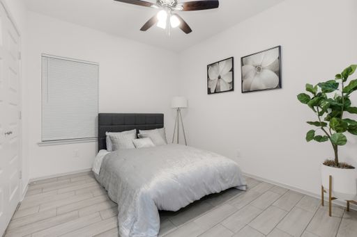 1501 Shavano Dr Unit 1, Edinburg, TX 78541