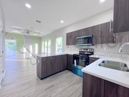 4104 Walnut Ave Unit 4 , McAllen, TX 78501