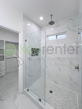 3104 E Kennedy Ave, Alton, TX 78573