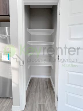 4104 Walnut Ave Unit 4 , McAllen, TX 78501