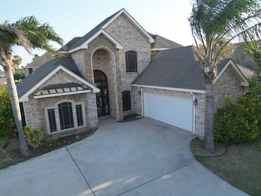 Beautiful 4 bed/ 2.5 bath Home in Mission – photo 1