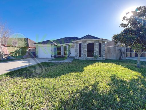 1204 E Rio Vista Avenue, Pharr, TX 78577