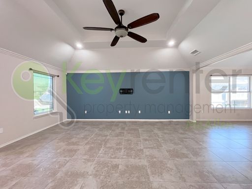1908 Butkus Dr , Edinburg, TX 78542