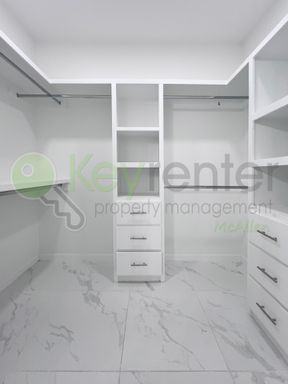 3104 E Kennedy Ave, Alton, TX 78573