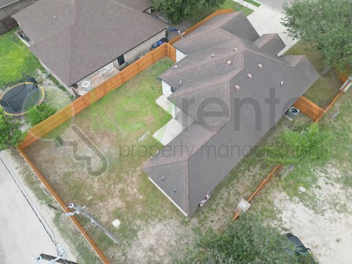 7816  N 26th St, McAllen, TX 78504