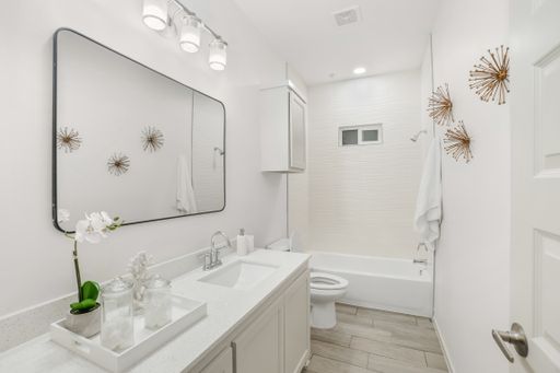 1501 Shavano Dr Unit 1, Edinburg, TX 78541