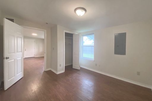 1708 N 6th St, Mcallen, TX 78501
