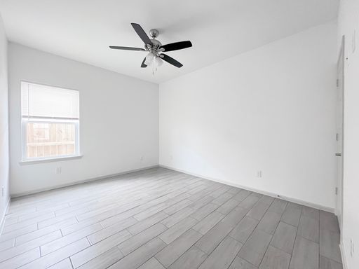 1408 Shavano Dr Unit 4, Edinburg, TX 78541