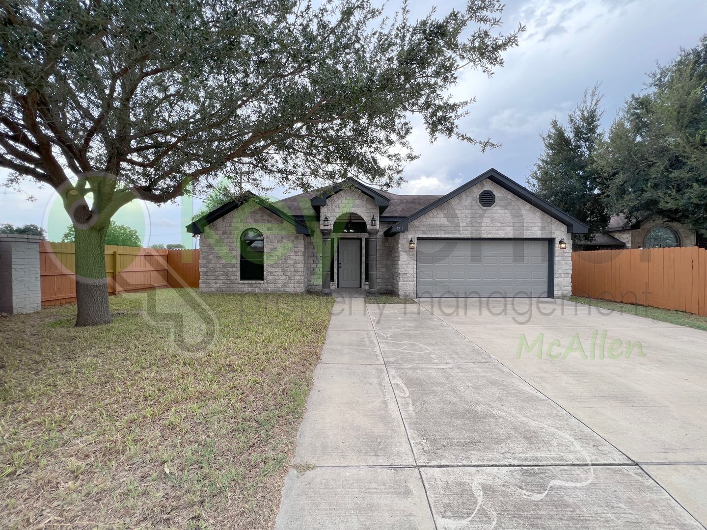 McAllen House: 7816  N 26th St