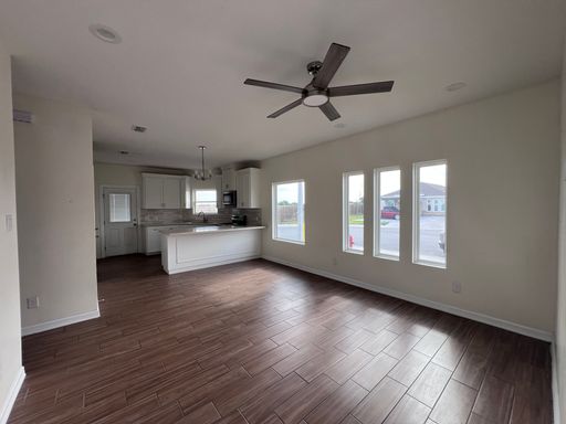 1025 N Clarence Ave Unit A, Edinburg, TX 78541