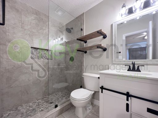 1204 E Rio Vista Avenue, Pharr, TX 78577