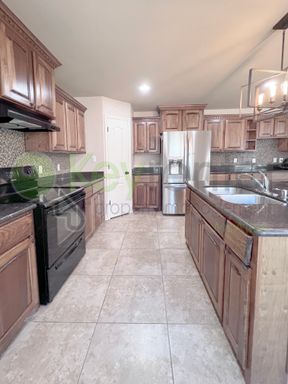 1908 Butkus Dr , Edinburg, TX 78542