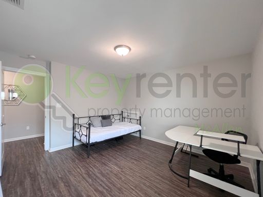 5716  River Rd, Mcallen, TX 78504