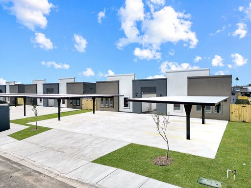 2309 S Hilltop Ave, Edinburg, TX 78542