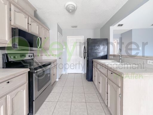 5716 N 38th street, McAllen, TX 78504