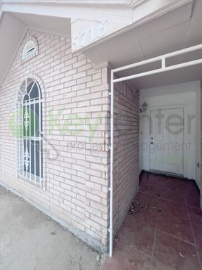 5716 N 38th street, McAllen, TX 78504