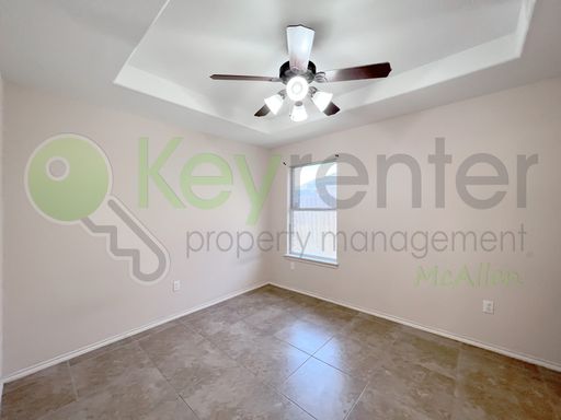 1908 Butkus Dr , Edinburg, TX 78542