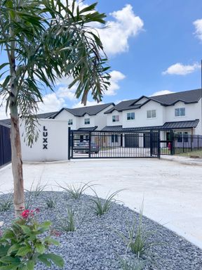 3610 S Veterans Blvd  , Edinburg, TX 78542