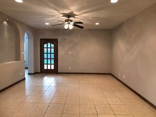 3627 Sycamore Dr, Edinburg, TX 78542