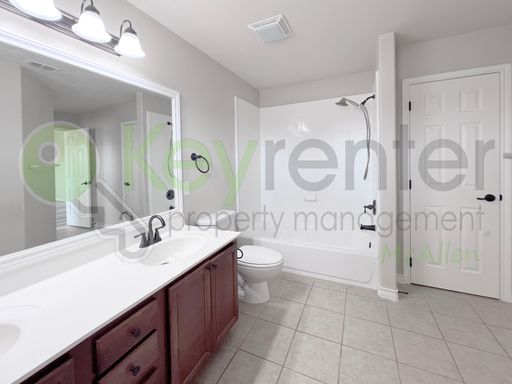 323 CAVAZOS ST , EDINBURG, TX 78539