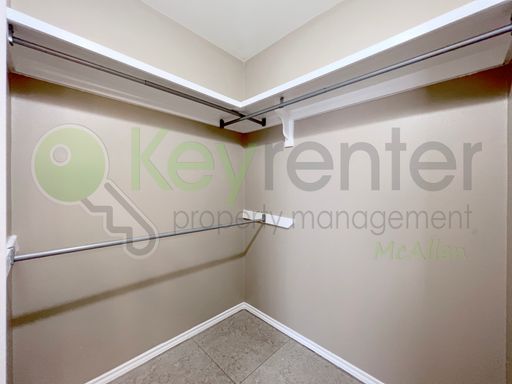 7816  N 26th St, McAllen, TX 78504