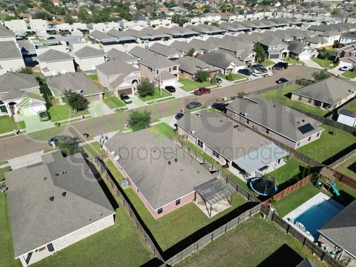 1908 Butkus Dr , Edinburg, TX 78542