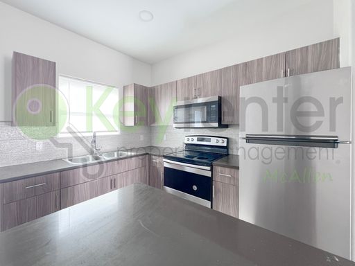 1609 W Cortlandt St. Unit 3, Edinburg, TX 78541
