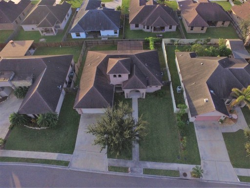 3627 Sycamore Dr, Edinburg, TX 78542