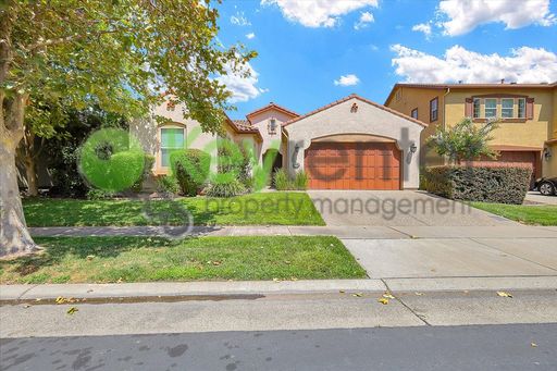 Beautiful Home Ready Immediately! – photo 1