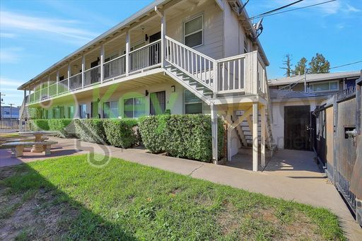 ►►► 25% OFF FIRST MONTH'S RENT | Nice Unit Near I-80 & Business 80 – Prime Sacramento Location! – photo 1
