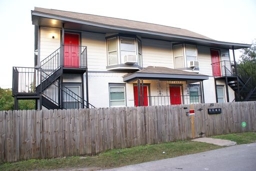Cozy 2/1 Apartment in South Central Houston, TX! – photo 1