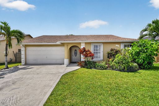 Sophisticated 3BD/2BA Furnished Single-Family Home in the Heart of Greenacres Gated Community – photo 1
