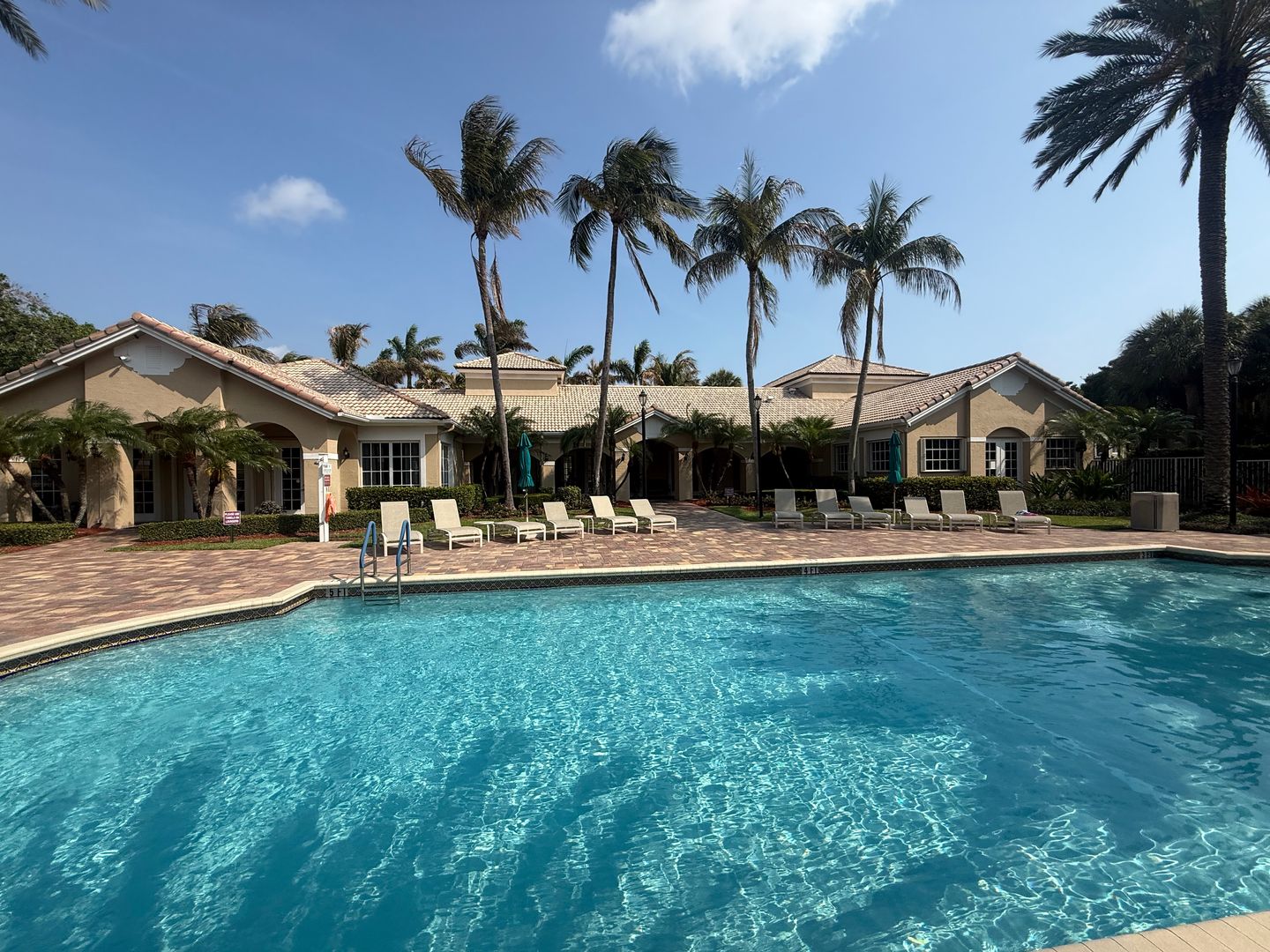 Tequesta Condo: 284 Village Blvd APT 9110