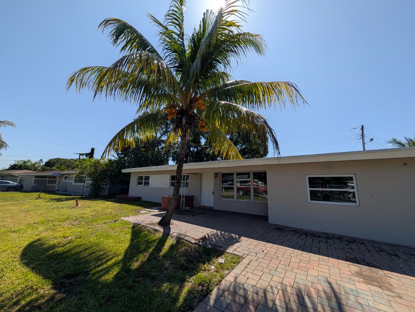 Fort Lauderdale House: 180 Penn Way