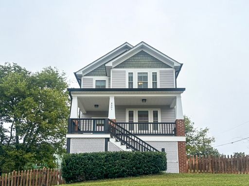 Spacious 4-Bedroom Richmond Home with Finished Basement & Stunning Views – photo 1